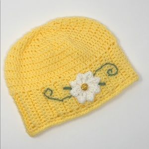 Winter slouchy daisy beanie ladies hat yellow